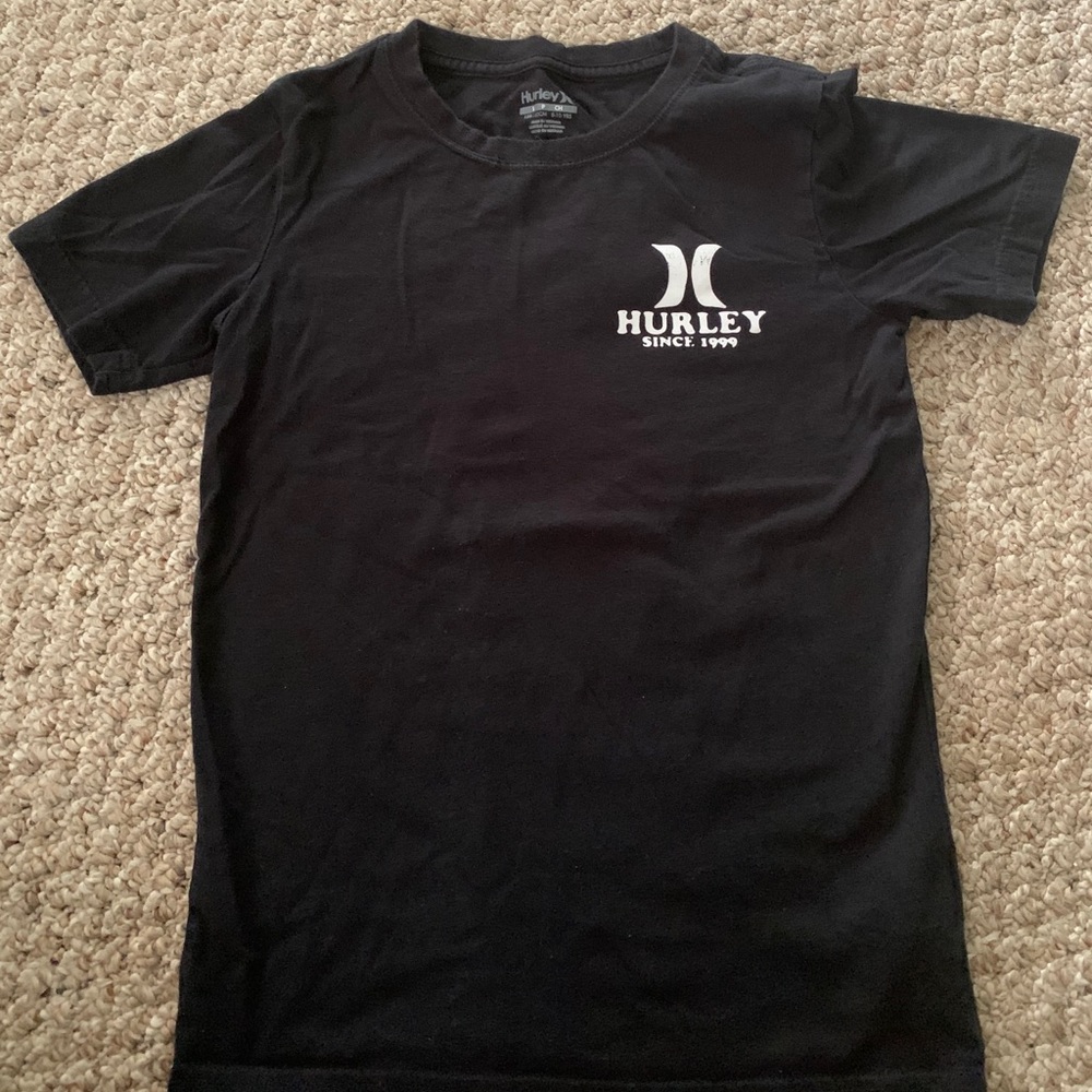 Hurley boys T-shirt. Size small